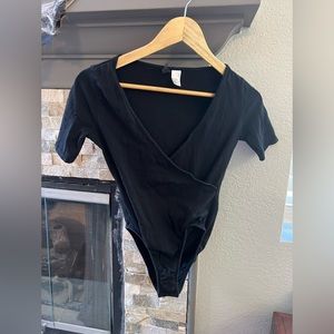 Black v neck body suit